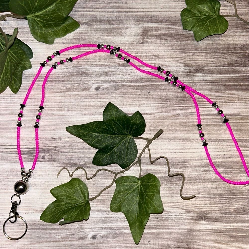 HOT 🔥 NEW ITEM!!! Hand crafted lanyard
